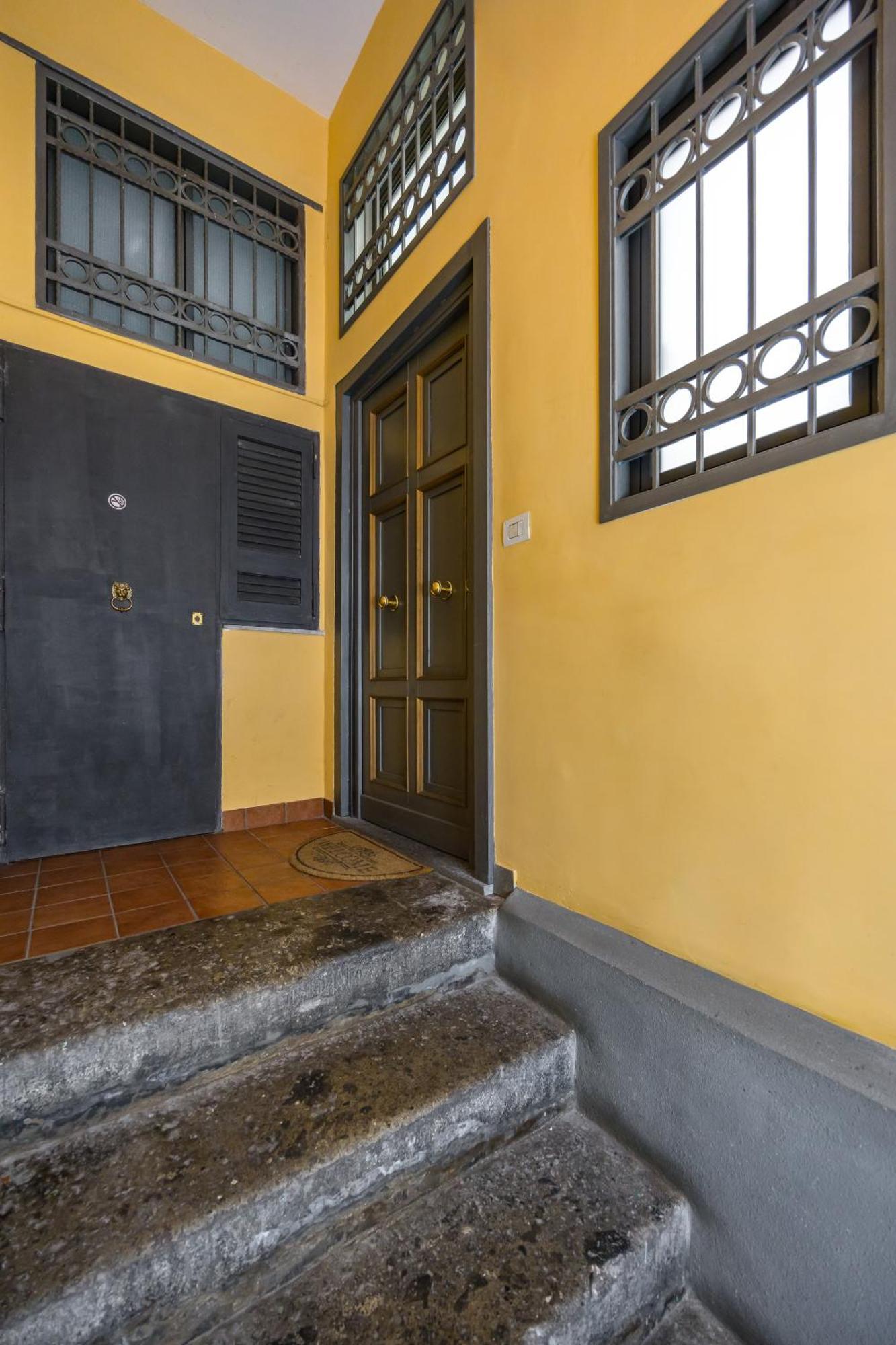Palazzo Mormando - Industrial Apartment Neapel Exterior foto